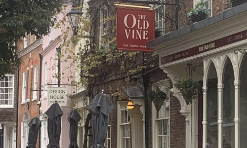 Chorus.cx_The_Old_Vine_Winchester