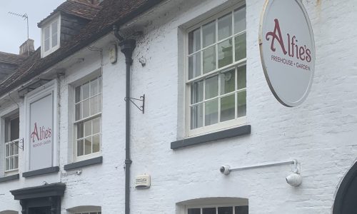 Chorus.cx_alfies_winchester