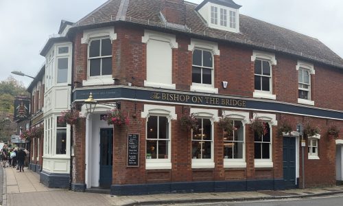 Chorus.cx_bishop_on_the_bridge_winchester